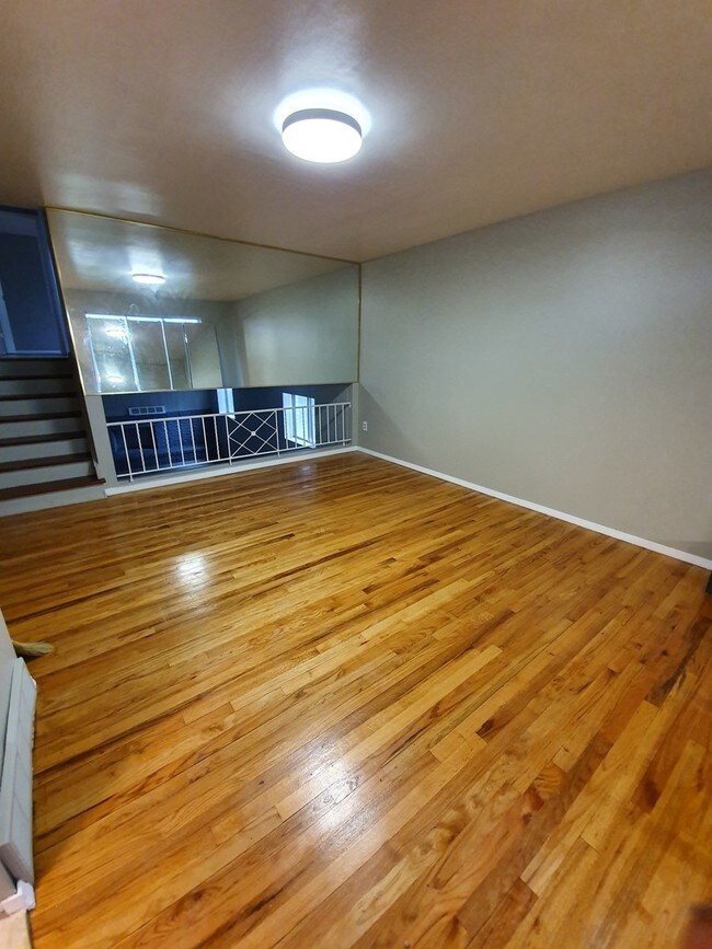 Foto del edificio - 34850 Dryden Dr