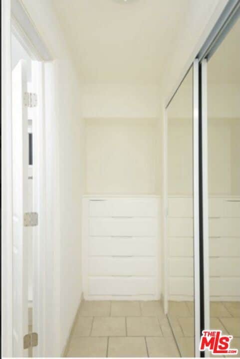 Foto del edificio - 1261 Laurel Ave