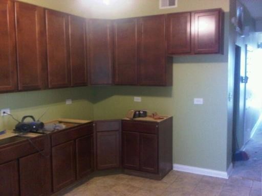 Foto del edificio - 1057 N Springfield Ave