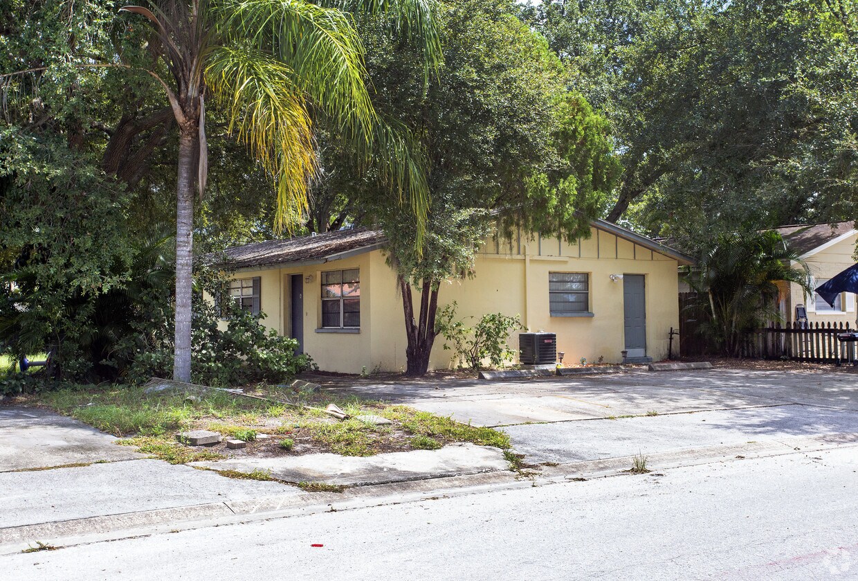 Foto del edificio - Palm Way Apartments