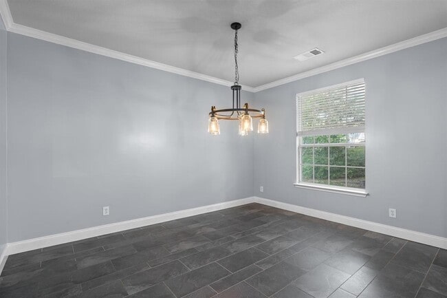 Building Photo - 1213 Red Ranch Cir