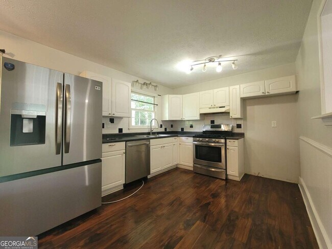 Foto del edificio - 4641 Lucerne Valley Rd SW