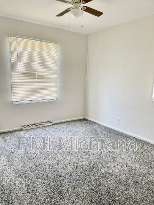 Foto del edificio - 124 S Sheridan St