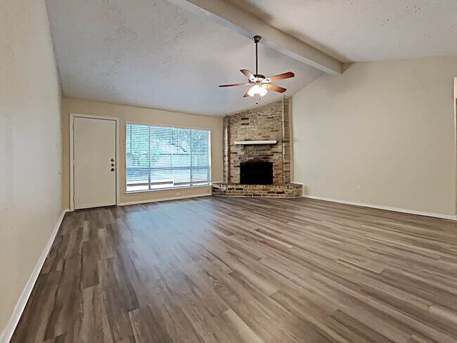 Building Photo - 4226 Burkegate Dr