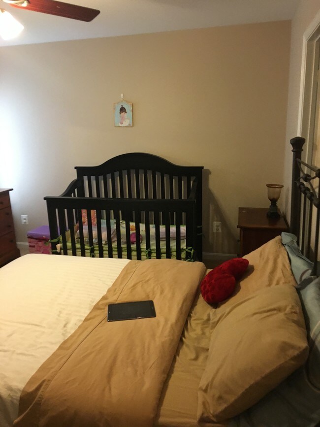 Building Photo - 9875 Dochart Sound Ln