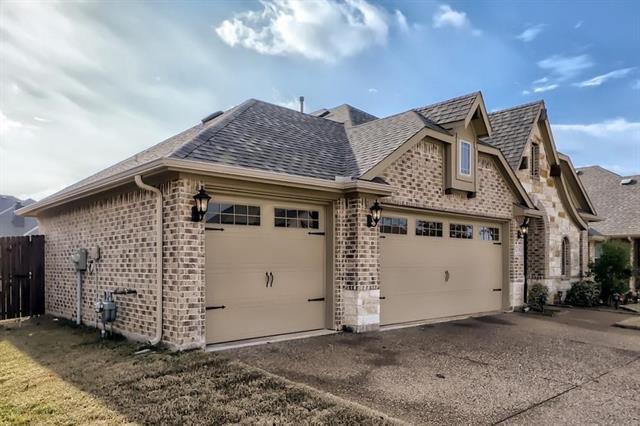 Foto del edificio - 3216 Creekhaven Dr