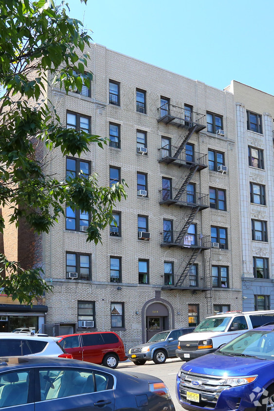 Foto principal - 506 W 178th St