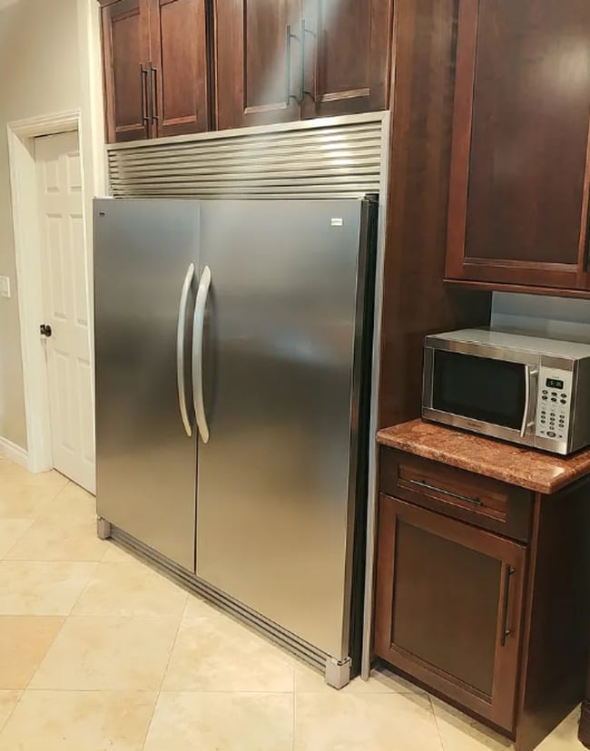 Foto del edificio - Large house on Art st!