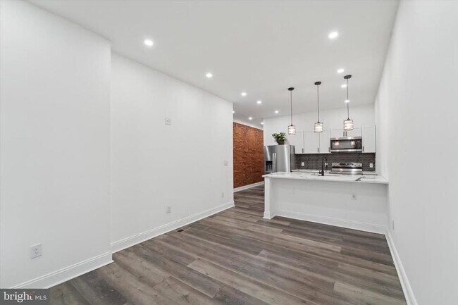 Foto del edificio - 3660 N Marvine St