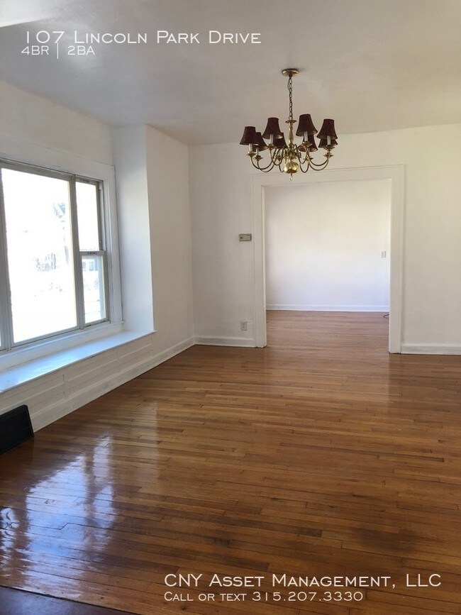 Building Photo - 107 Lincoln Park Drive 4 bed, 2 bathroom