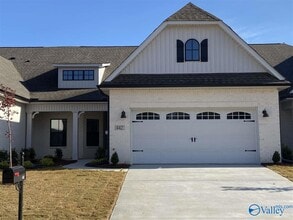 Building Photo - 442 Legend Oak Way SW