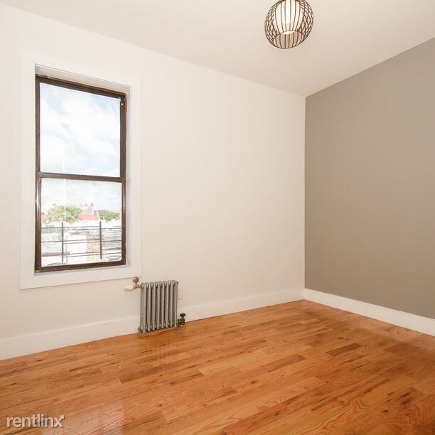 Building Photo - 1140 President St