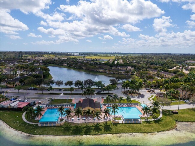 Foto del edificio - 1475 SE 24th Ct