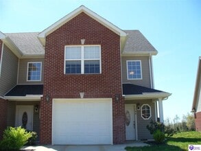 Building Photo - 148 Twin Lakes Dr