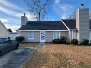Building Photo - 2018 Tiffany Dr