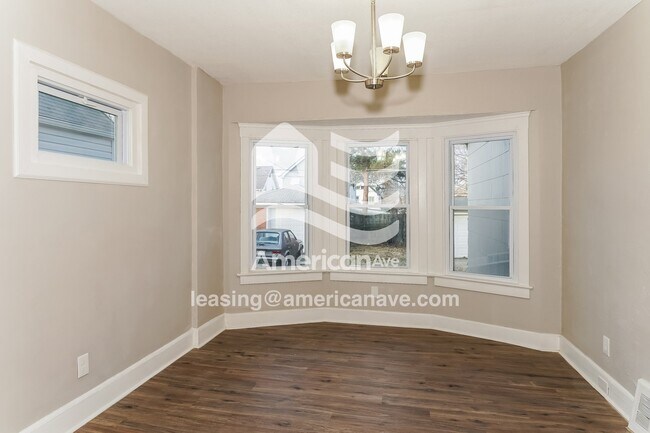 Foto del edificio - 1542 E 173rd St