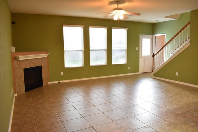 Building Photo - 2911 Creek Arbor Cir