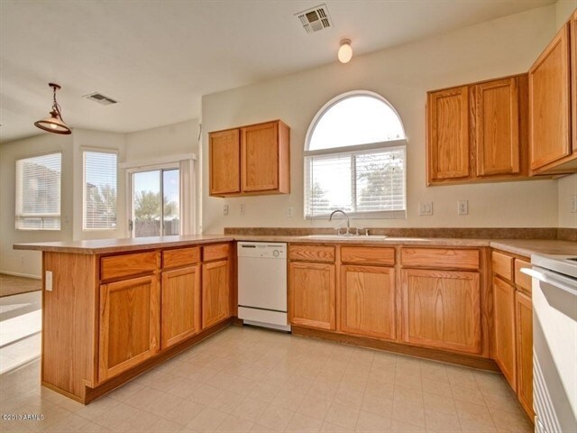 Foto del edificio - 2656 S 89th Dr