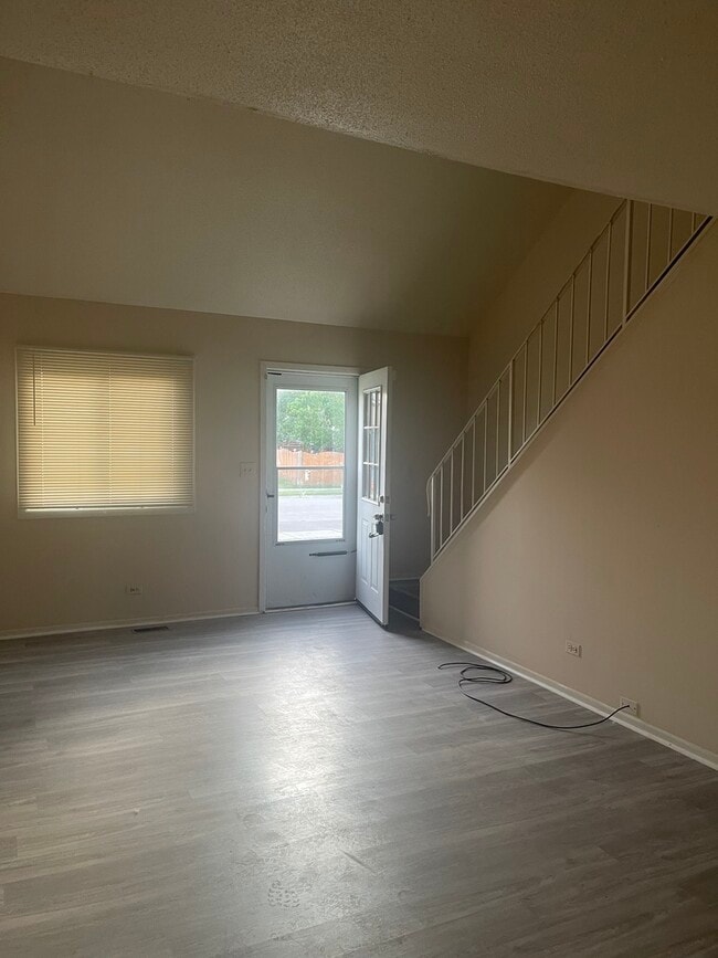 Foto del edificio - 3312 Fox Hill Rd
