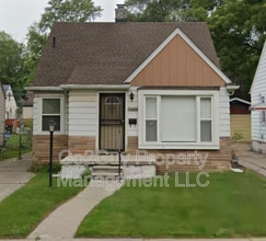 Building Photo - 18631 Shiawassee Dr