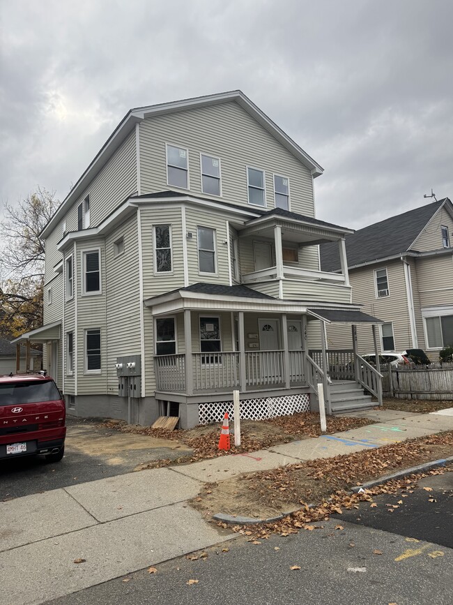 Foto del edificio - 240 College St