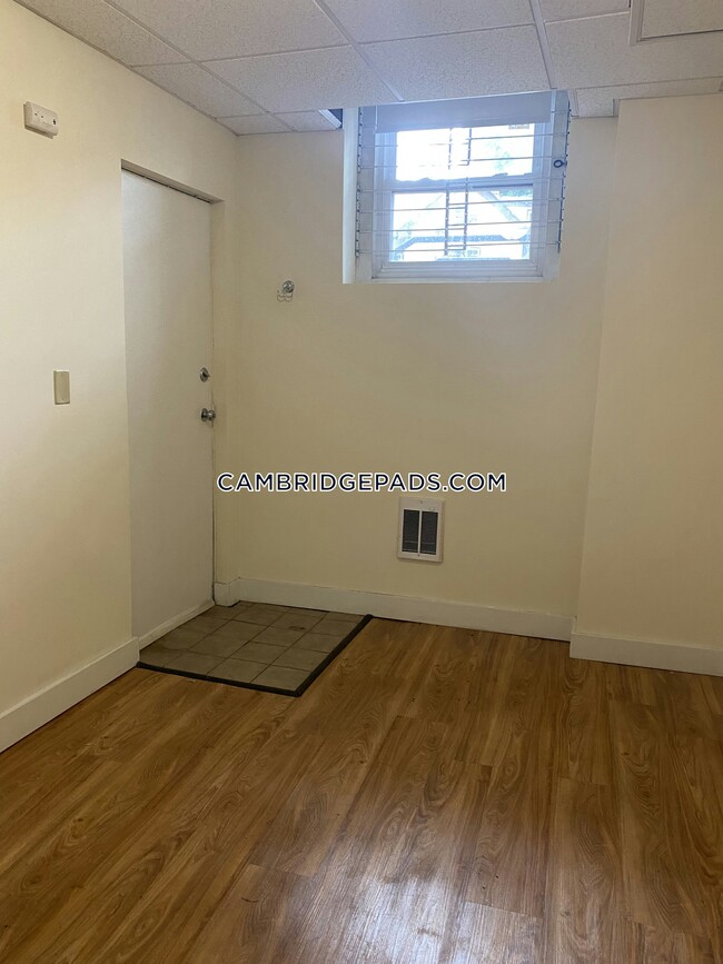 Foto del edificio - 1616 Massachusetts Ave
