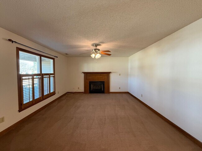 Foto del edificio - Nice 3 bedroom, 2 bath House