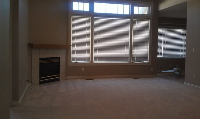 Foto del edificio - 11815 S Cottage View Ln