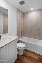 Building Photo - 862 Winwood Cir