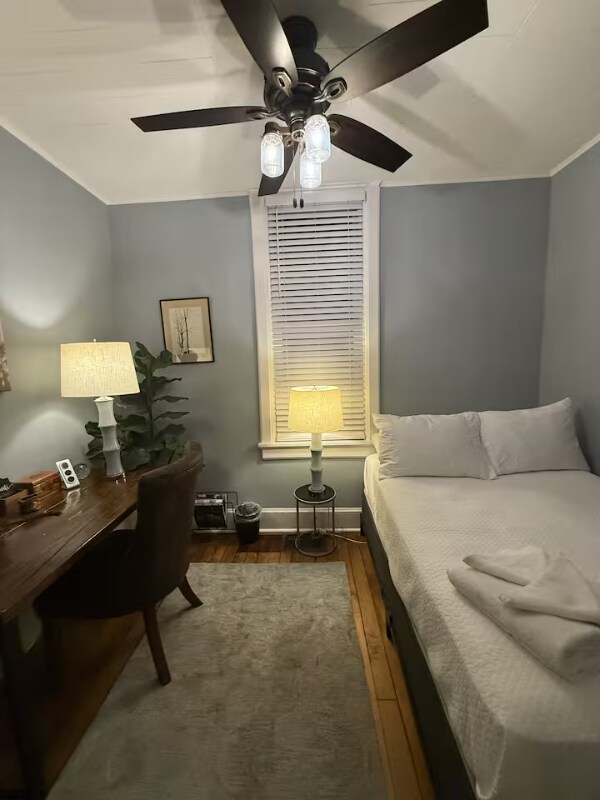 Foto del edificio - 3729 N Seminary Ave