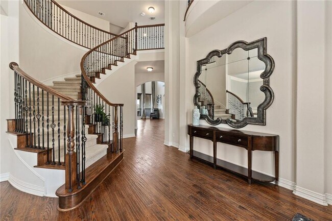 Building Photo - 13529 Coleto Creek Trail