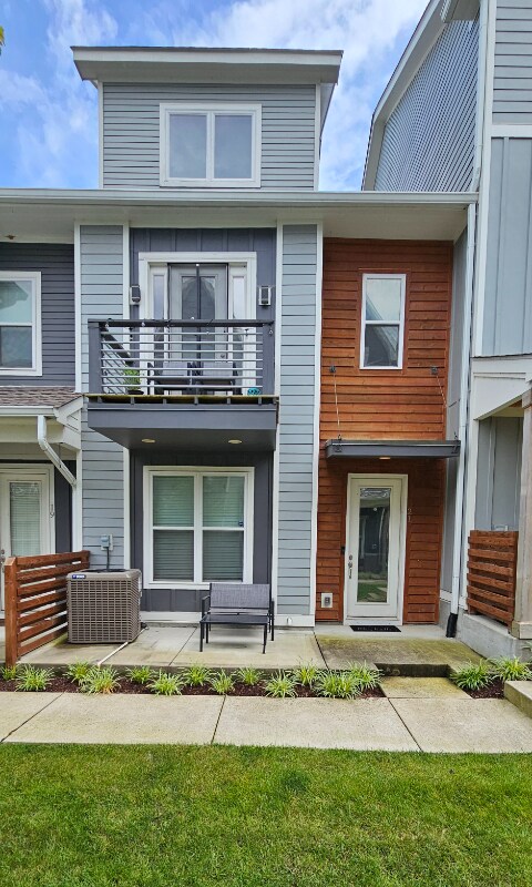 Foto principal - 700 James Ave