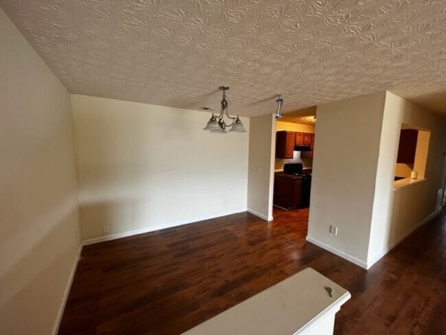 Foto del edificio - 5203 Fairington Club Drive