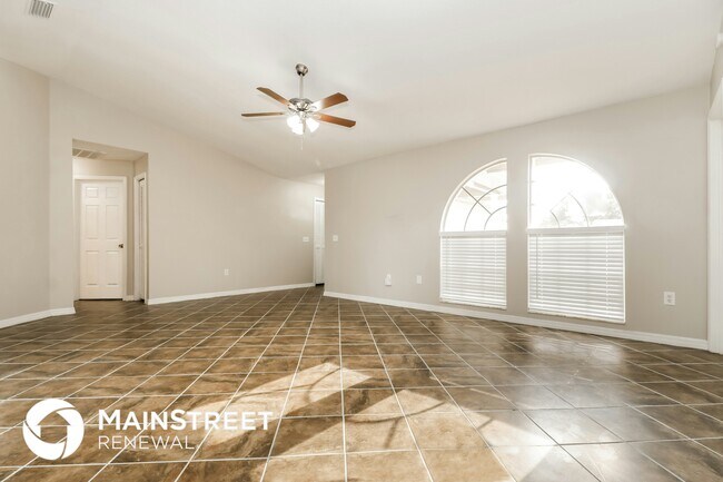 Foto del edificio - 7943 Indian Heights Dr