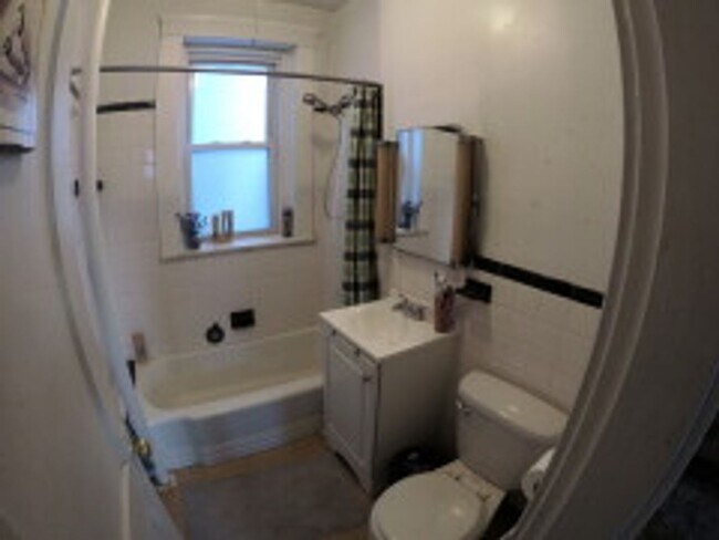 Foto del edificio - Allston 1 Bedroom Apartment - NO BROKER FEE
