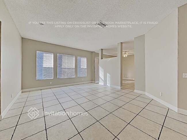 Building Photo - 5120 52nd Ave W