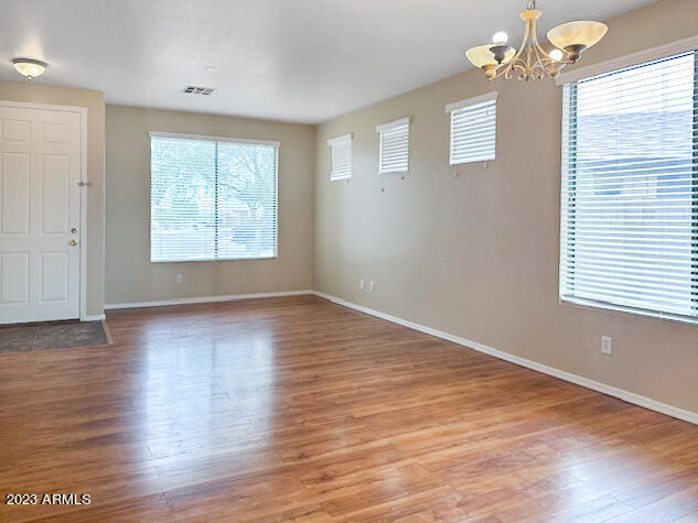 Foto del edificio - 17506 W Wind Song Ave