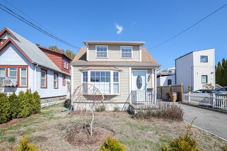 Building Photo - 78 Rippowam Rd