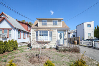 Building Photo - 78 Rippowam Rd