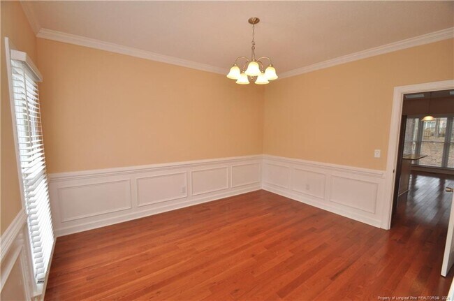 Foto del edificio - 100 Preston Pines Dr