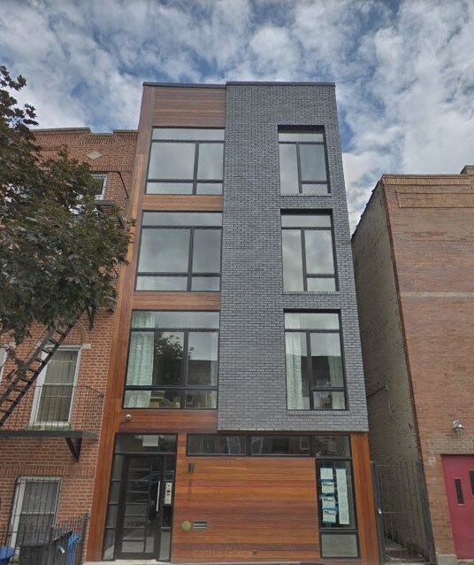 Building Photo - 491 Monroe St