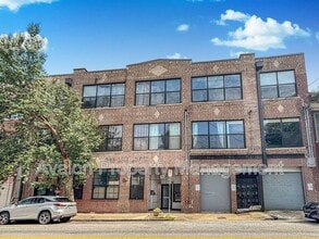 Building Photo - 204 Walker St SW