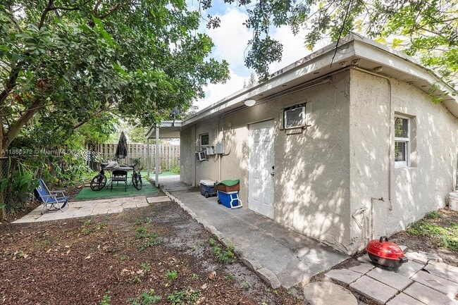 Foto del edificio - 2178 NW 3rd St