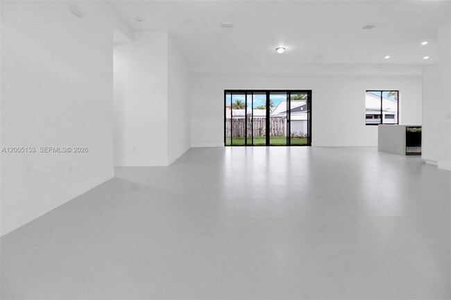 Building Photo - 20833 SW 96th Ct