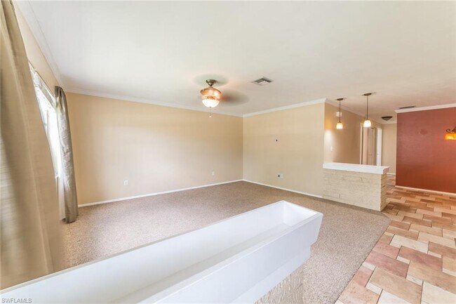 Building Photo - 3928 La Palma St