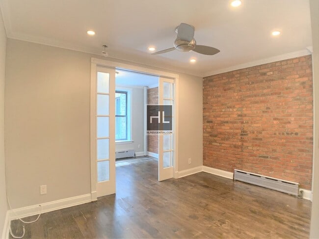 Building Photo - CHRISTOPHER ST.