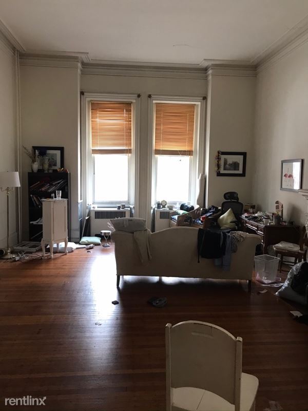 Primary Photo - 266 S 21st St