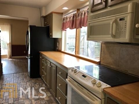 Building Photo - 612 Mimosa Ct