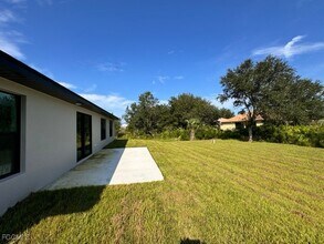 Building Photo - 2502 35th St SW