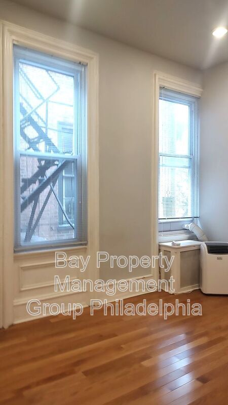 Foto del edificio - 1028 Spruce St